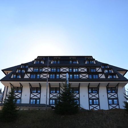 Central Residence By Zupa Wellness & Spa Копаоник Экстерьер фото
